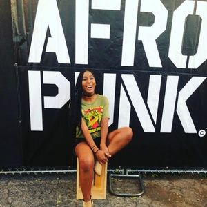 Meet your Posher, Afton